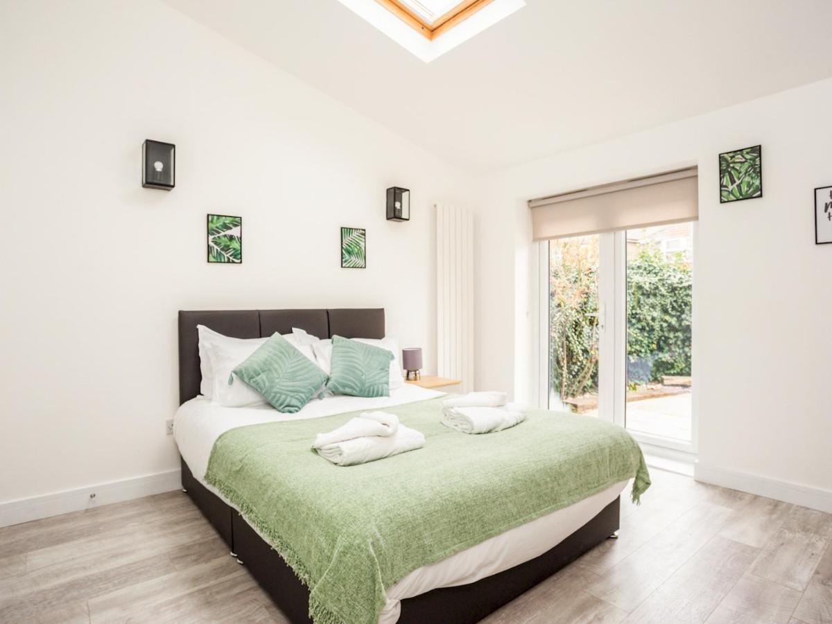 Fabulous 6 Sleeper! Great Location! Windsor Exterior photo